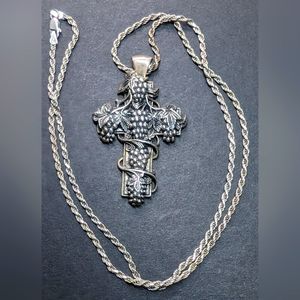 Vintage MFA Museum Of Fine Arts Sterling Silver Grapes & Vines Cross Pendant